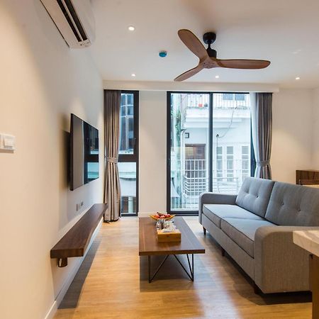 22Housing Hotel & Apartment 81 Linh Lang Hanoi Luaran gambar