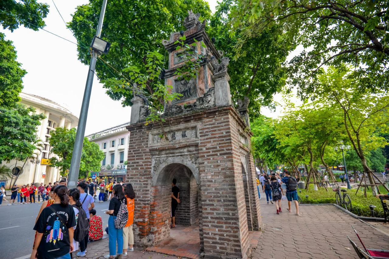 22Housing Hotel & Apartment 81 Linh Lang Hanoi Luaran gambar