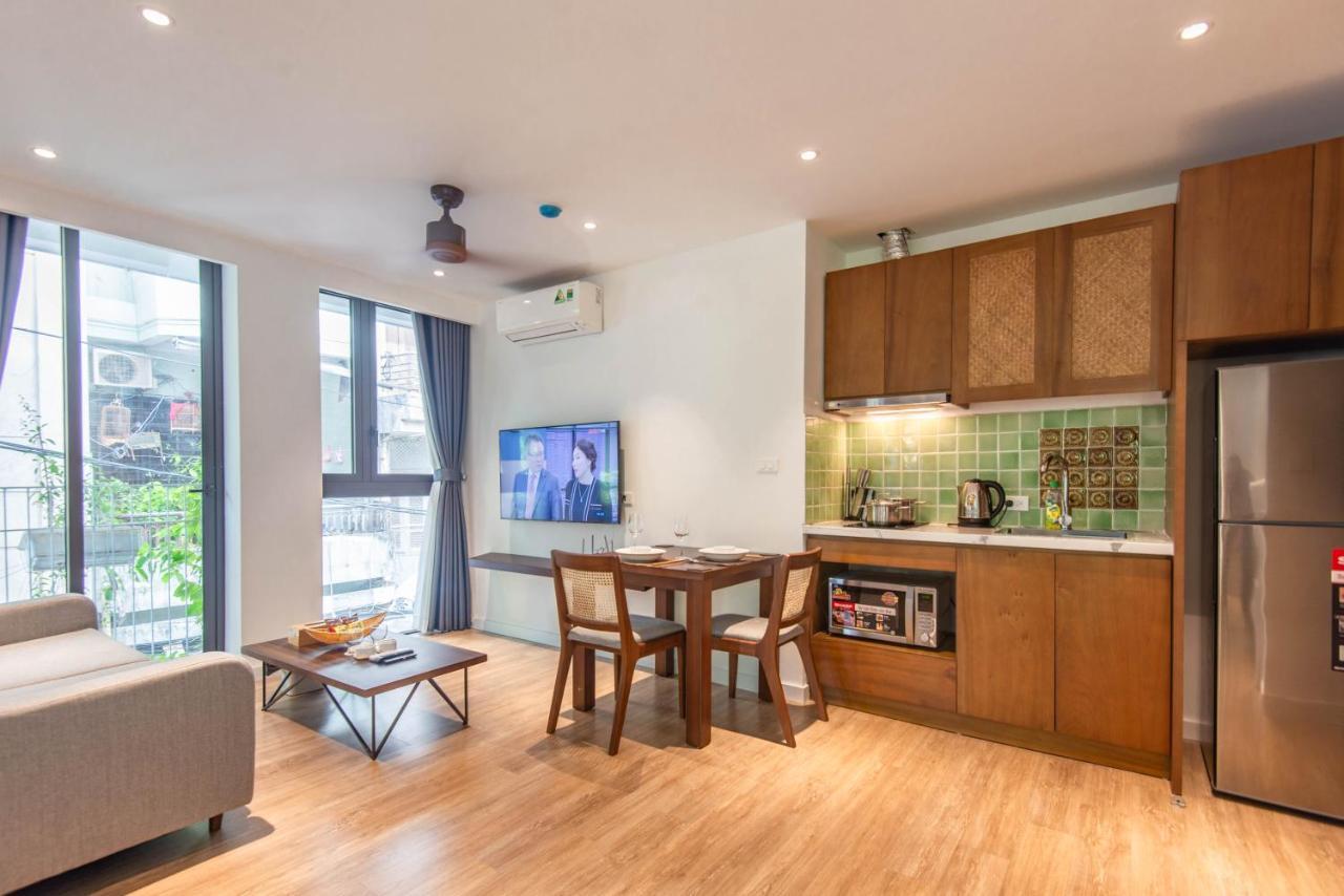 22Housing Hotel & Apartment 81 Linh Lang Hanoi Luaran gambar