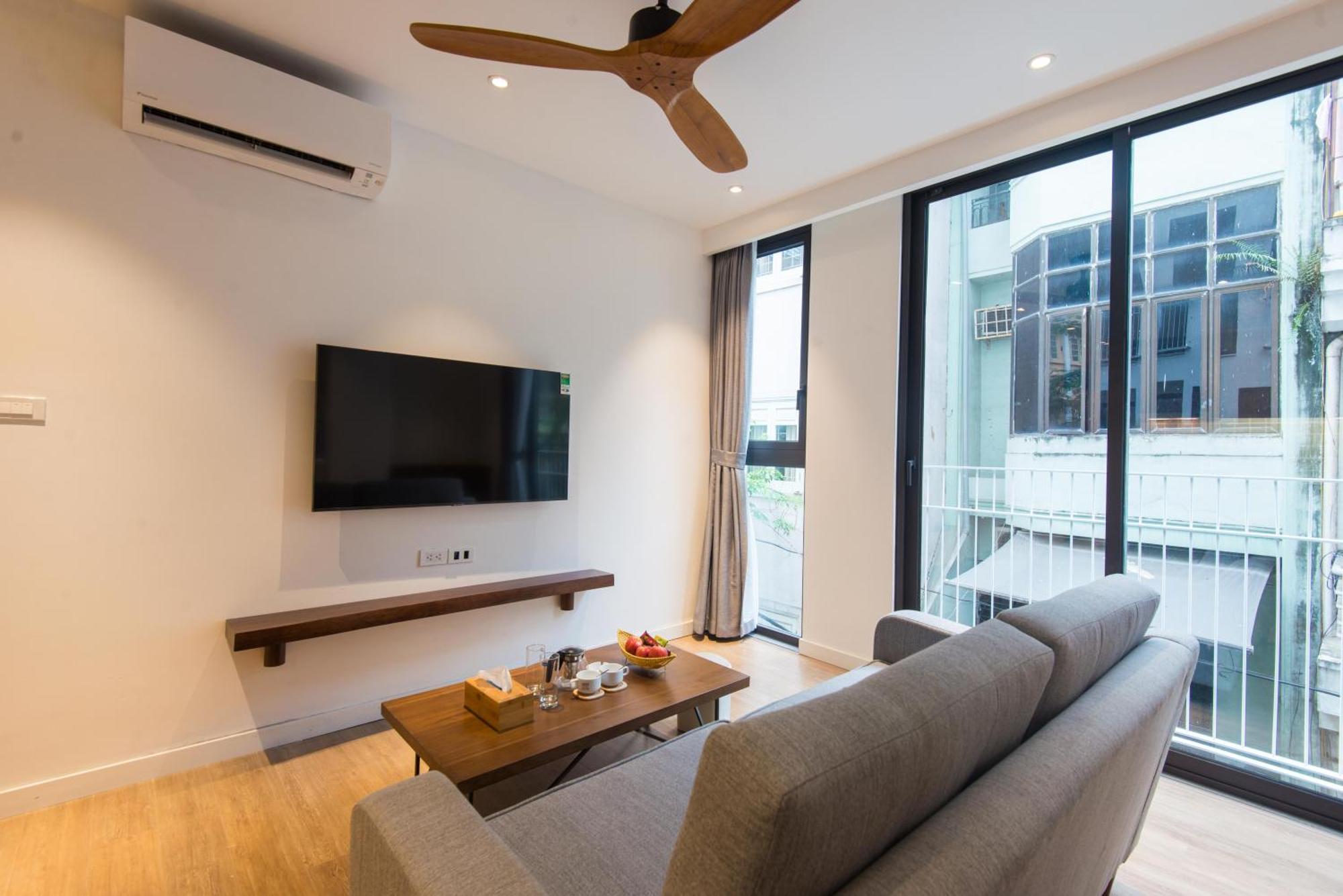 22Housing Hotel & Apartment 81 Linh Lang Hanoi Luaran gambar