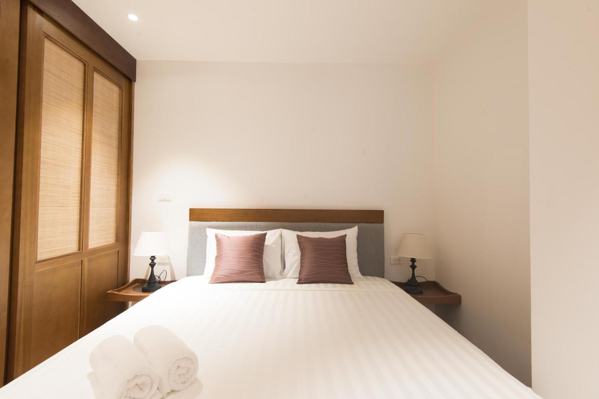 22Housing Hotel & Apartment 81 Linh Lang Hanoi Luaran gambar